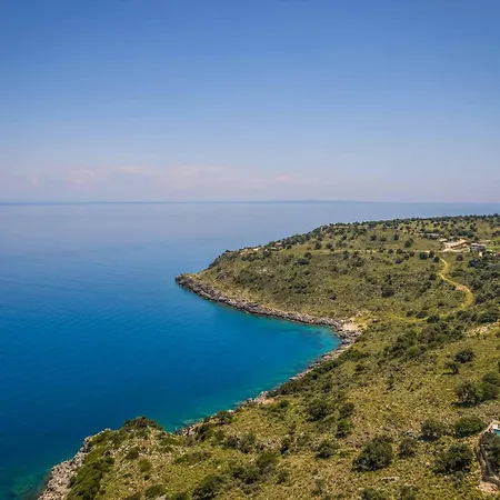 Villa Dafnidi *